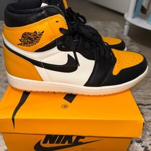 Nike Air Jordan 1 Retro High Yellow Toe Men’s Sneakers - Black/Yellow/White